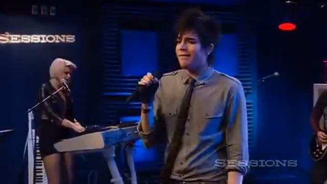 Adam Lambert - If I Had You (AOL Music Sessions) смотреть онлайн