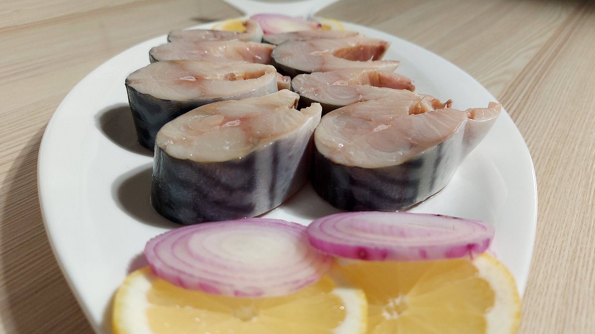 Малосольная скумбрия-удачный рецепт! Посол скумбрии быстро и вкусно! смотреть онлайн