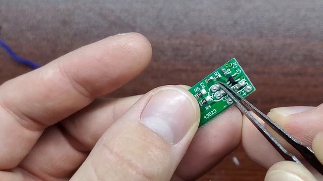 Crappy Rechargeable Drill Teardown смотреть онлайн