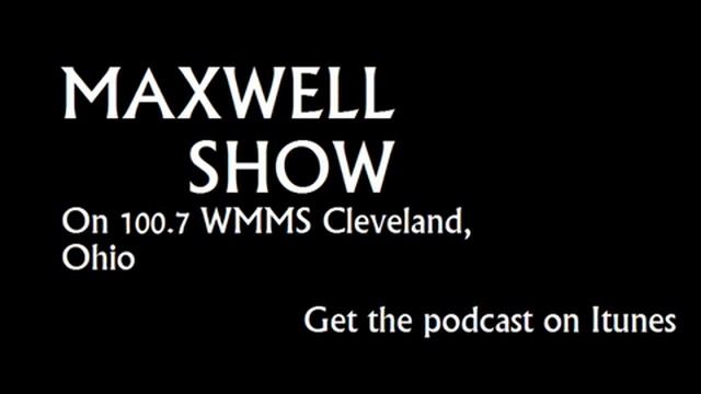 Maxwell Show: The Chicken Dance смотреть онлайн