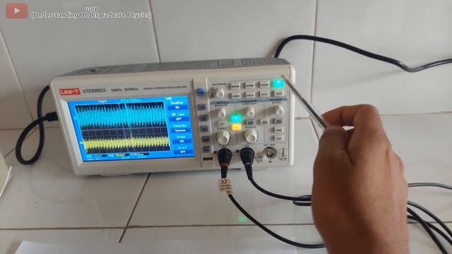 Use of Semiconductor Diode as half wave rectification with breadboard (experiment) |u-up| смотреть онлайн