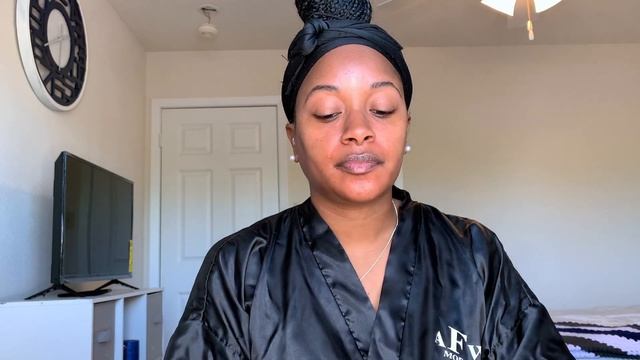 10 Step Skin Care Routine! (Unsponsored) смотреть онлайн