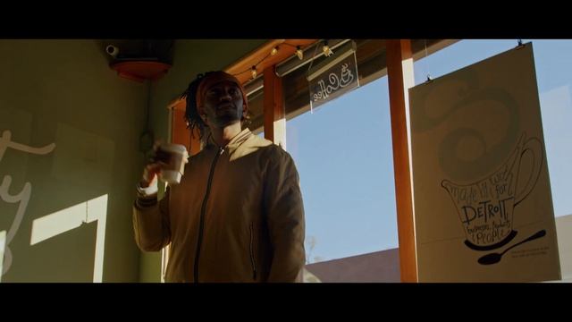 Beverly Hills (Official Music Video) - Classic Santi смотреть онлайн