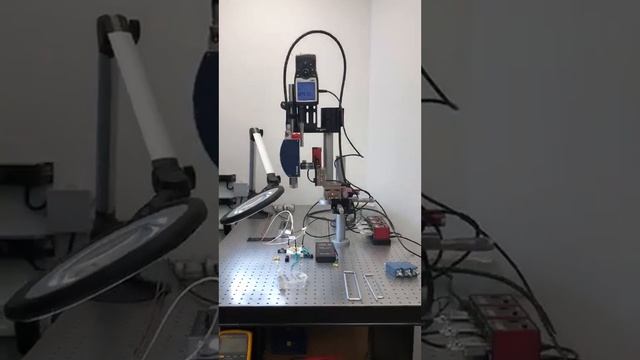 An ultrathin electrostatic speaker made of polymer and single layer graphene смотреть онлайн