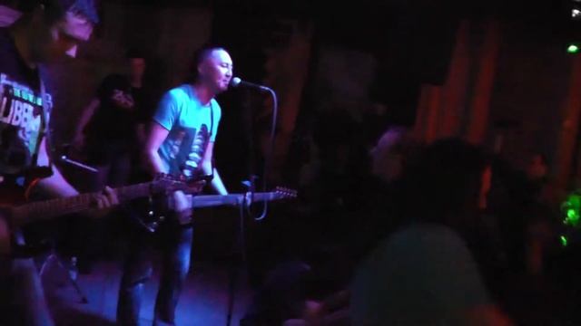 Адаптация - Про дома (Севастополь , клуб Артишок 30.04.2013) смотреть онлайн