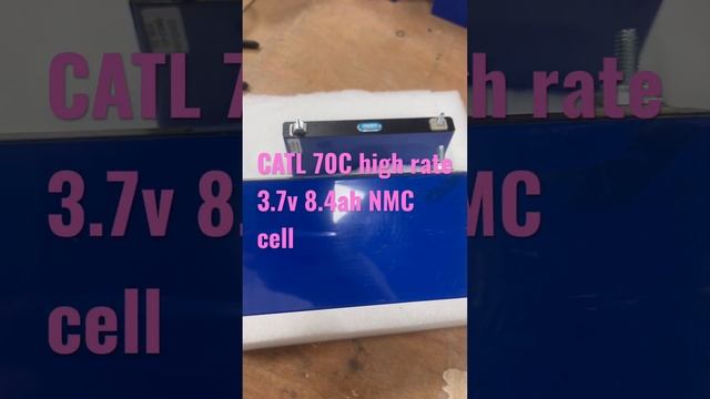 CATL 70C high rate 3.7v 8.4Ah lithium ion cell смотреть онлайн