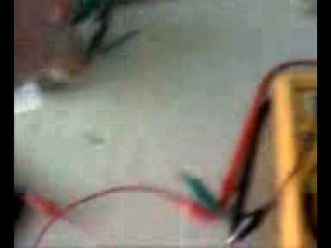testing of an old TMH Tyco RC car Battery for potential buyers on EBay смотреть онлайн