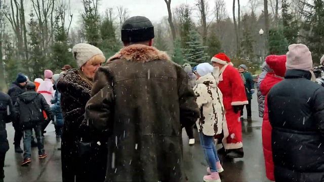 ФАЙНА ДІВЧИНА! 24 ДЕКАБРЯ 2023 ТАНЦЫ ХАРЬКОВ УКРАИНА #kharkiv #dance смотреть онлайн