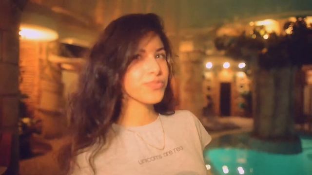 Ester смотреть онлайн