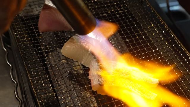 Exquisite Sashimi, Tempura, And Soba Noodles Made By Japanese Chefs!