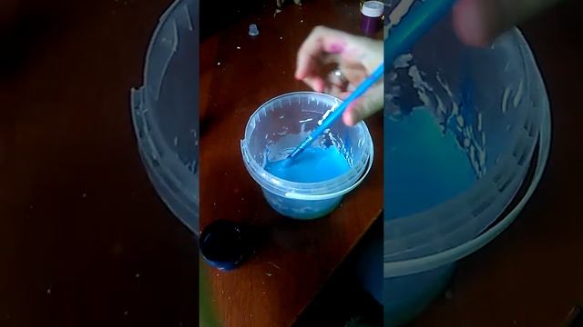 Лизун из клея ПВА и тетрабората натрия смотреть онлайн