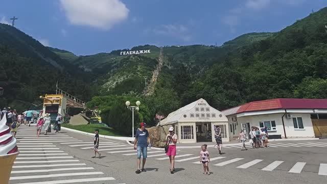 Геленджик Зоопарк смотреть онлайн