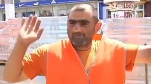 по-русски чуть-чуть знаю