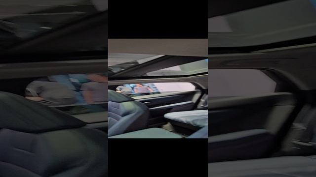 Очередной новенький Ниссан... смотреть онлайн