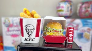 КАК СДЕЛАТЬ ЕДУ И СЛАДОСТИ ДЛЯ КУКОЛ ИЗ ПОЛИМЕРНОЙ ГЛИНЫ, БУМАГИ И 3D РУЧКИ !!!