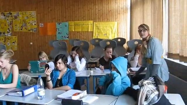 Bildung sieht man dir nicht an! смотреть онлайн