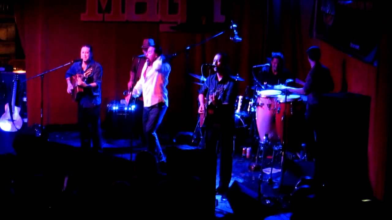 Del Castillo - Lumbres De Babylon