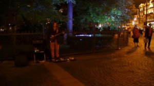 Николай Гвоздёв. (гитарист на Невском проспекте)-1