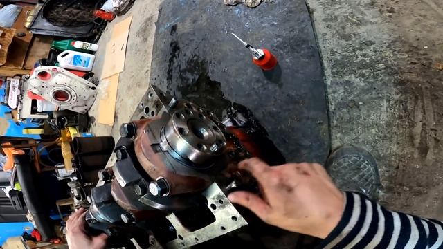 Сборка двигателя, капитальный ремонт ЗИЛ-130 ММЗ 554 с двигателем Д-245 турбо пошёл не по плану! смотреть онлайн