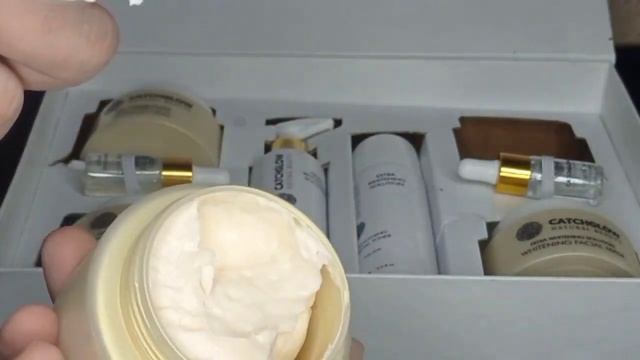 Skin whitening Facial😱Catch Glow facial +Nail Growth Serum honest Review🤔 Rang gora krnay wali crea смотреть онлайн