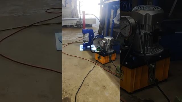 Пресс переносной ТЕХНОЛАЙН смотреть онлайн