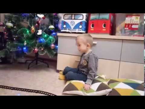 Игрушки для мальчиков Большой поезд и железная дорога крутой Большой поезд и железная дорога смотреть онлайн