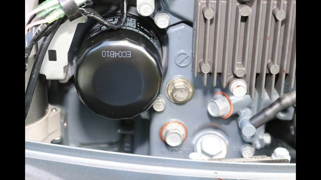 25 HP Yamaha 4 Stroke anode location. смотреть онлайн
