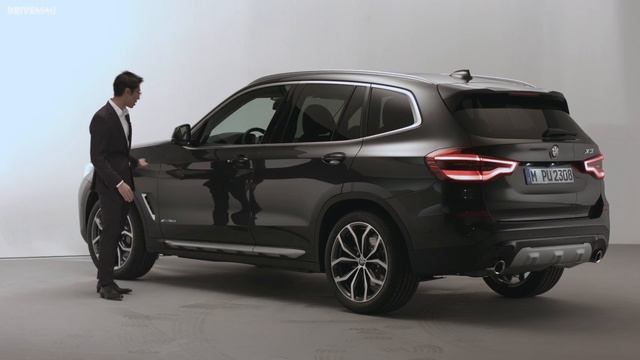 2018 BMW X3 revealed! - exclusive studio walkaround with Calvin Luk смотреть онлайн