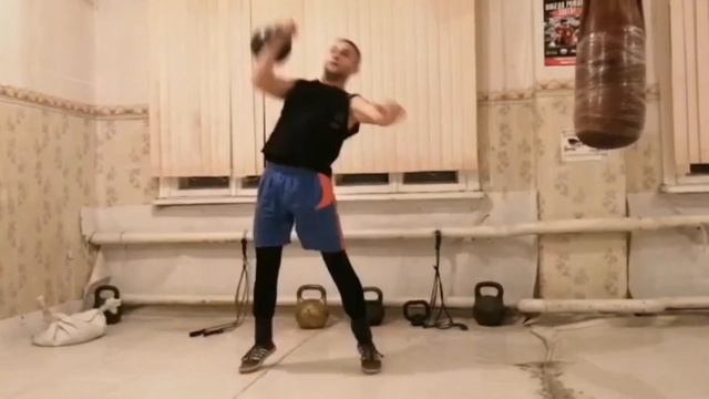 Толчок гири 16 кг 5 минут 283 подъёма смотреть онлайн