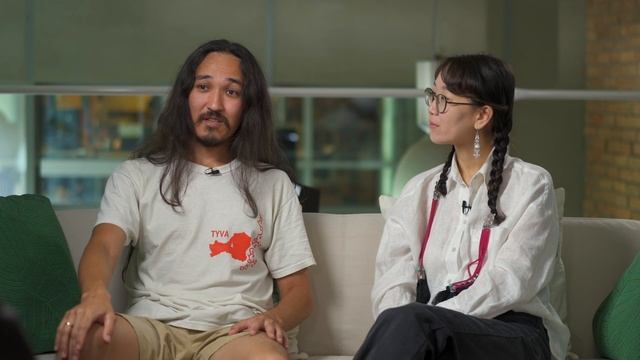 Тыва дыл, тыва кино, кыс улустуң байдалы (есть перевод на русский, включите субтитры)