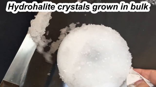 sodium chloride dihydrate, hydrohalite , crystals смотреть онлайн