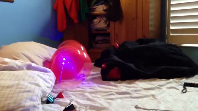1600mw laser 445nm blue laser vs balloons смотреть онлайн