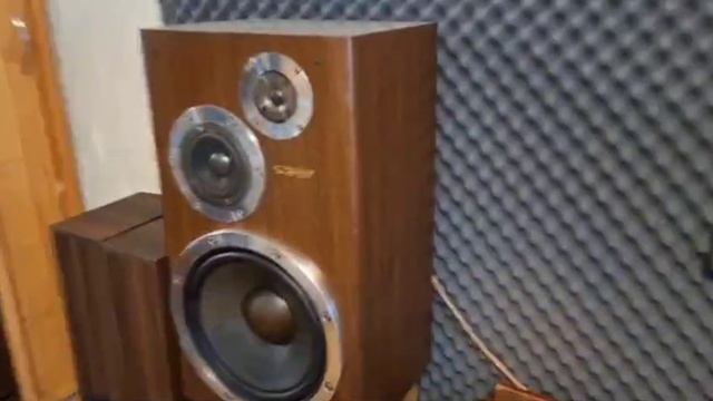 Мнение покупателя о звуке CD проигрывателя Denon - с встроенного ЦАП и с современного ЦАП смотреть онлайн