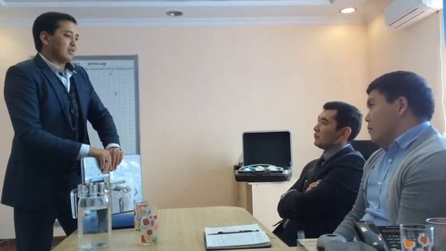 демонстрация Аура смотреть онлайн