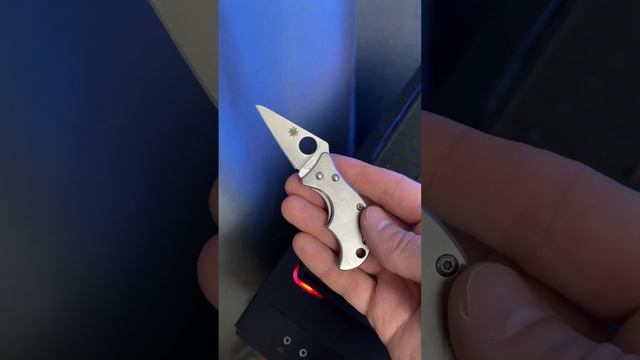 Spyderco SPIN C86 смотреть онлайн