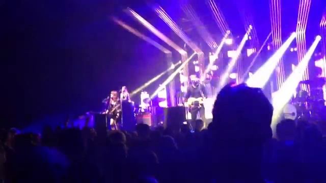 Such great heights @ Queen Elizabeth Theatre смотреть онлайн