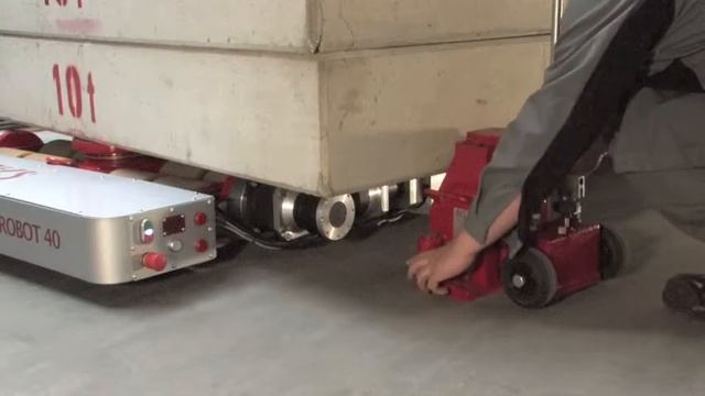 Galea presenta la tanqueta Gks-Perfekt Robot 40 смотреть онлайн