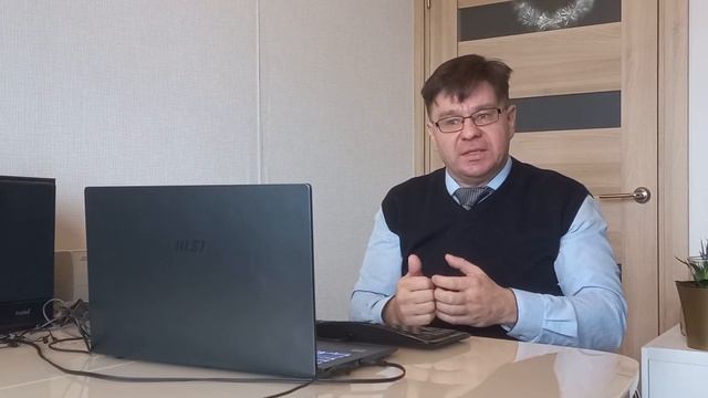 Мигранту поставили выдворение (ст. 18.8 КоАП РФ) и он ждёт от юриста помощи смотреть онлайн