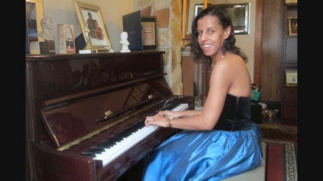 Tempo Di Minuetto Beethoven By Justina Tunney смотреть онлайн