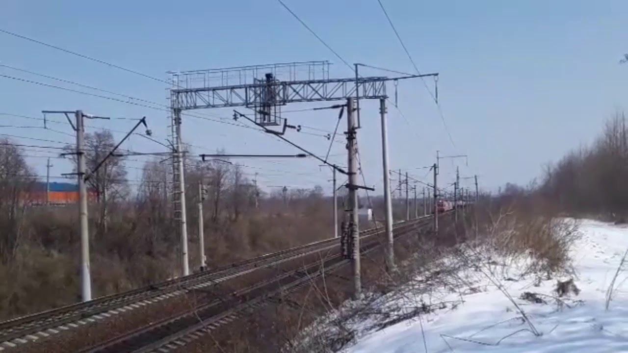 Встреча. Система 2ЭС5К-172/175 "Ермаки" со сборным поездом и приветом и встречный валютный смотреть онлайн