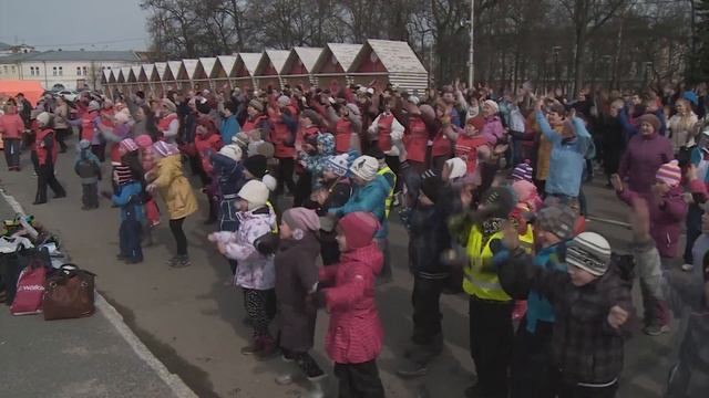 Общегородская зарядка смотреть онлайн