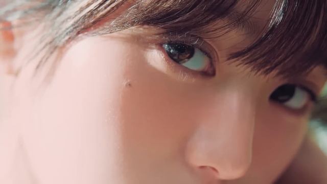 🍊人間維他命C 張員瑛 x 維他命C淨亮淡斑精華 смотреть онлайн