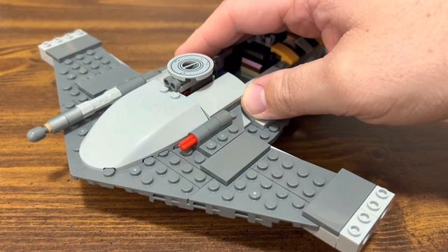 LEGO Speed Build - 75325: The Mandalorian’s N-1 Starfighter смотреть онлайн