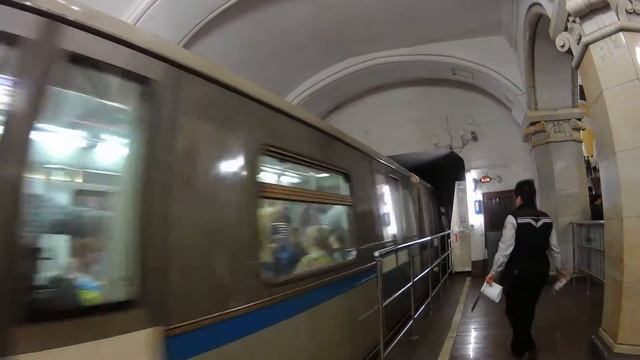 метро Комсомольская смотреть онлайн