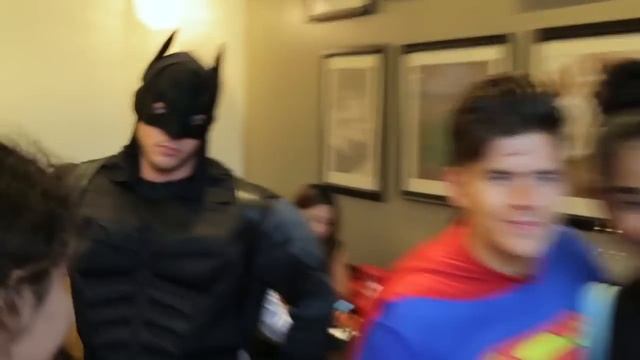 Супергеройские сожители (KolosFilm) смотреть онлайн