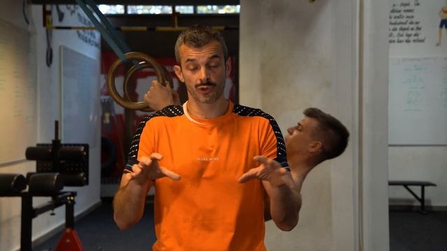 Povlačenje ili veslanje - BIOMEHANIKA - izvođenje vježbi смотреть онлайн