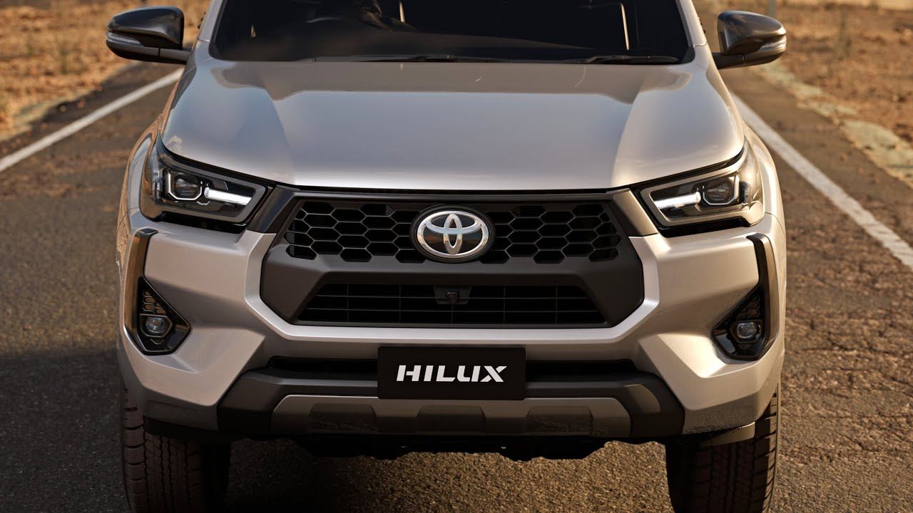 New Toyota HiLux FACELIFT 2024 (48-Volt Powertrain) | FIRST LOOK смотреть онлайн