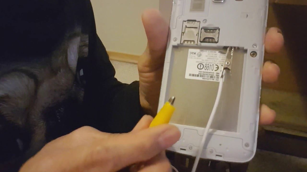 How to turn on Samsung Phone Without Battery смотреть онлайн