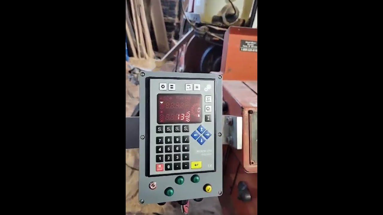 Introducing the SW-250 Computer Setworks on Woodmizer LT-40 band sawmill ! / Sawmill controller смотреть онлайн