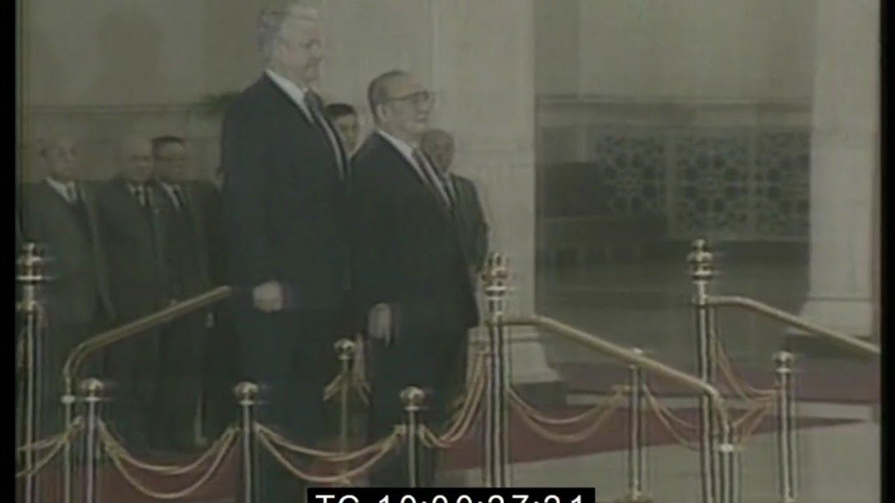 Russia visit China 1992 Russian Anthem (HD Video) смотреть онлайн